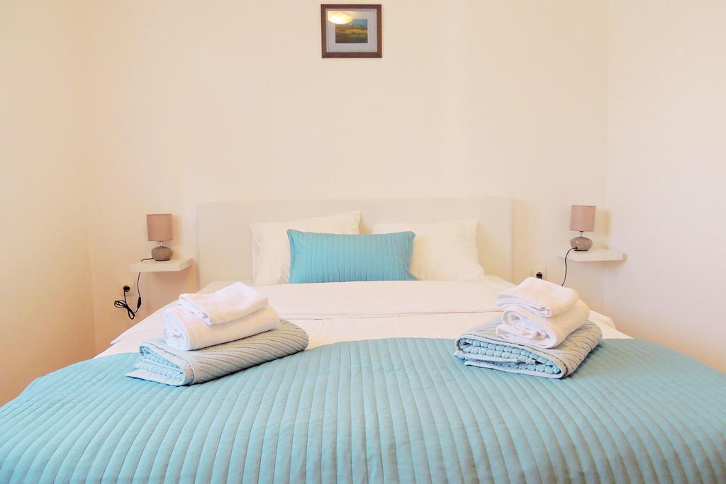 Private Accommodation Kirincic Vrh  Exterior foto